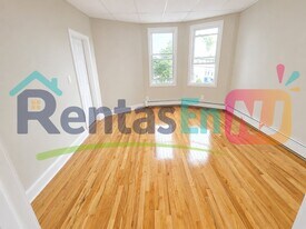 199 Smith St, Unit 3 in Newark, NJ - Building Photo