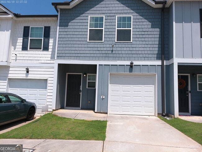 property at 4925 Elm Brook Dr