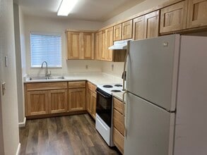 236 2nd Ave, Unit 224 in Rio Dell, CA - Building Photo - Building Photo