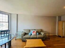 500 Commonwealth Ave, Unit 3A in Boston, MA - Building Photo