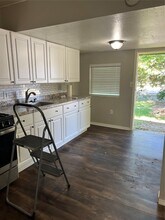 810 S Brownell St in La Porte, TX - Foto de edificio - Building Photo