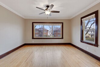 1610 Charles in St. Paul, MN - Building Photo - Building Photo