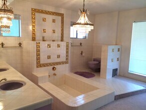 5308 Divot Cir in Fair Oaks, CA - Building Photo - Building Photo