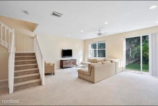 16129 Poppy Seed Cir in Delray Beach, FL - Building Photo - Building Photo