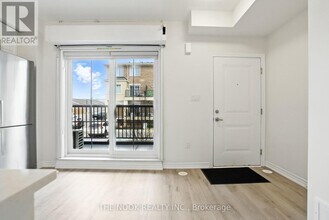 470-470 Beresford Path in Oshawa, ON - Building Photo - Building Photo