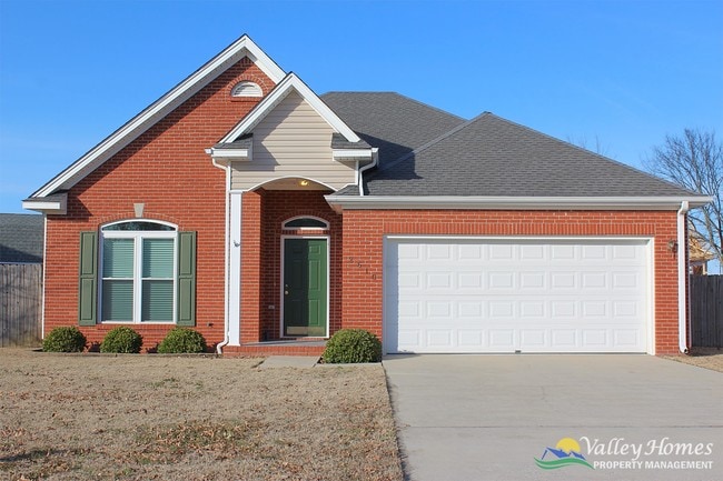 property at 2610 Quail Ridge Ln SW