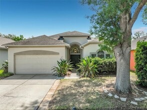 2125 Emerald Green Cir in Oviedo, FL - Building Photo - Building Photo