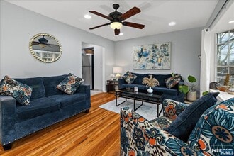 16 Morse Ave in Rutherford, NJ - Building Photo - Building Photo