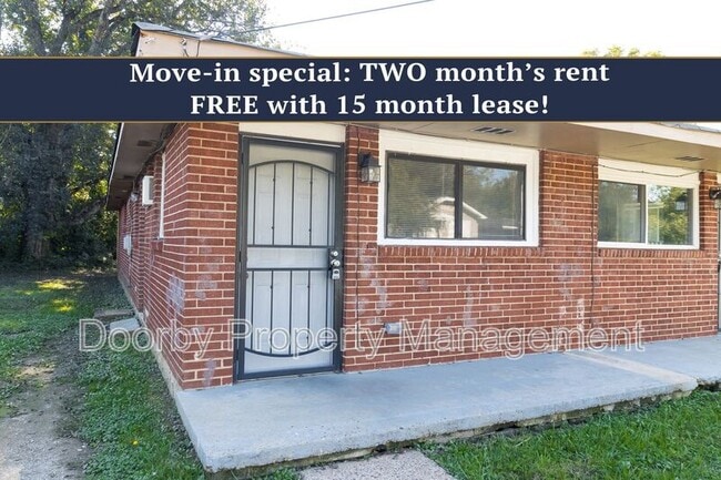 property at 1008 N Hawthorne St