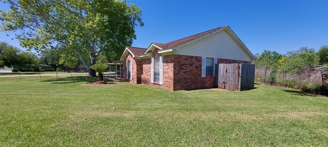 6715 Grace Ln in Pearland, TX - Building Photo - Building Photo