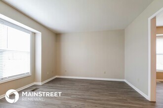 1706 Sunset Dr in Kearney, MO - Building Photo - Building Photo