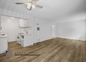 868 Victor Ave in Inglewood, CA - Building Photo