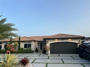 15454 SW 170th Terrace in Miami, FL - Building Photo - Building Photo