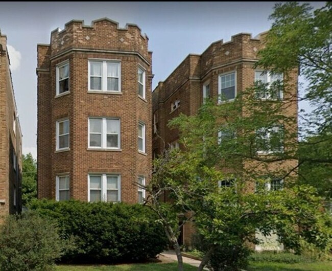 733 Brummel St, Unit 2