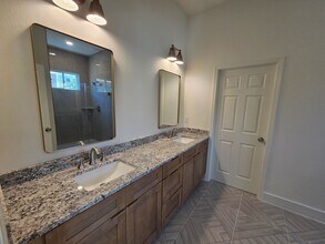 16276 Jeet St in Conroe, TX - Building Photo - Building Photo