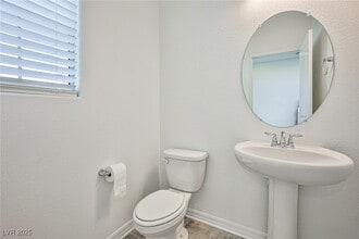 7412 Legacy Pt St in Las Vegas, NV - Building Photo - Building Photo