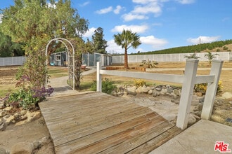 10209 Principe Pl in Santa Rosa Valley, CA - Building Photo - Building Photo