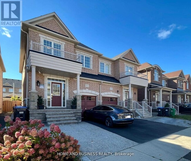 property at 5532 Meadowcrest Ave