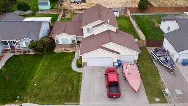 2365 N Haskett St in Mountain Home, ID - Building Photo - Building Photo