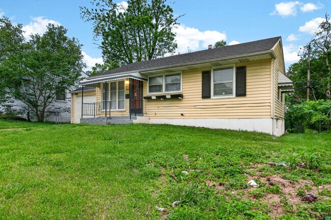 10409 Renfrew Dr in St. Louis, MO - Building Photo - Building Photo