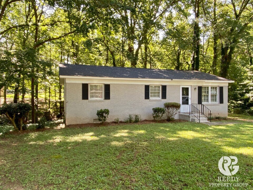 105 Carlton Ct in Spartanburg, SC - Building Photo