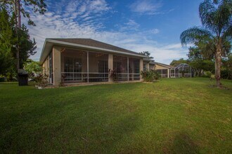 92 Belleaire Dr in Palm Coast, FL - Building Photo - Building Photo