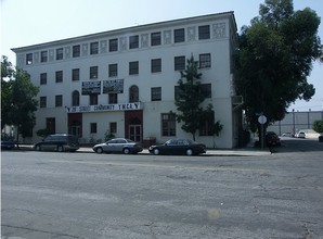 28th Street Apartments in Los Angeles, CA - Building Photo - Building Photo