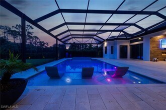 15392 Old Pine Ct in Ft. Myers, FL - Building Photo - Building Photo