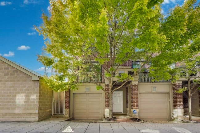 property at 2743 N Wayne Ave
