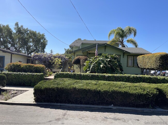 270 Madrona St in Chula Vista, CA - Building Photo - Building Photo