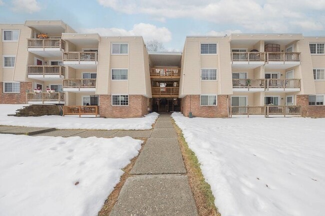 property at 219 Fox Run Ln