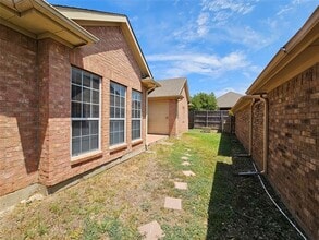2544 Cattail Ln in Carrollton, TX - Building Photo - Building Photo
