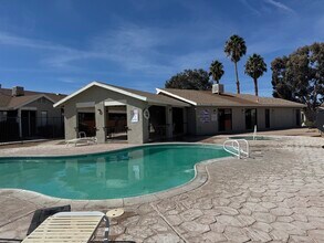 Quail Springs Village Apartments in Joshua Tree, CA - Building Photo - Building Photo