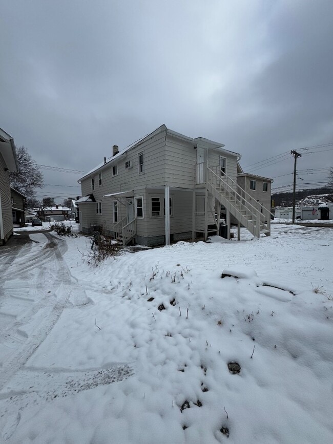 442 E Thornton St in Akron, OH - Building Photo - Building Photo