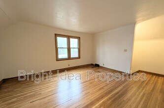 81 Winona St E in St. Paul, MN - Building Photo - Building Photo