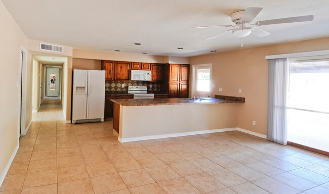 2417 S Newberry Rd in Tempe, AZ - Building Photo - Building Photo