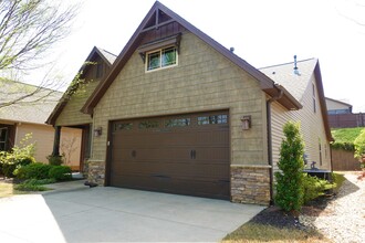 210 Windthistle Dr in Greenville, SC - Building Photo - Building Photo