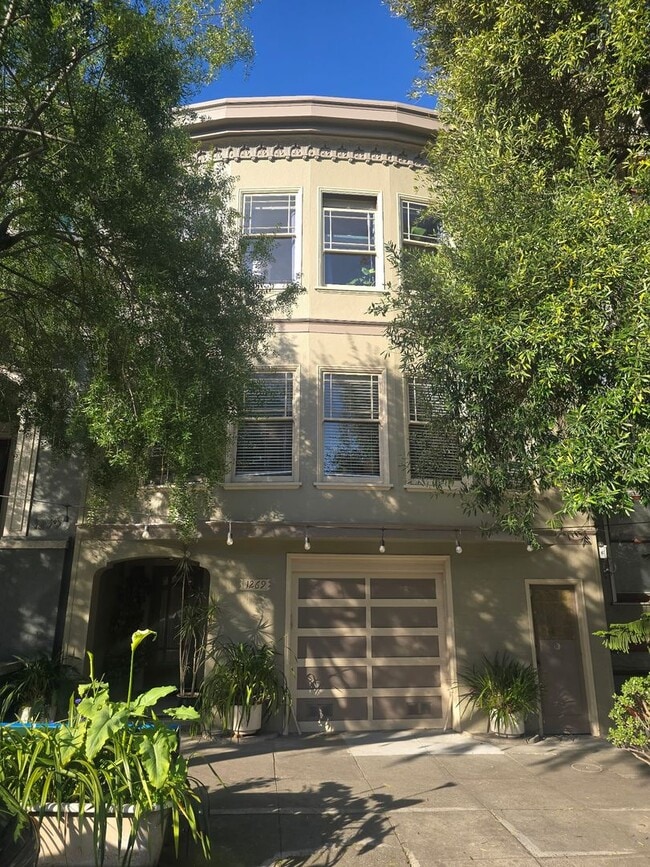 property at 1269 6th Ave