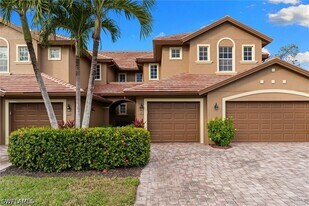 6693 Alden Woods Cir in Naples, FL - Building Photo