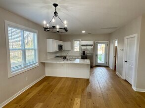 1716 24th Ave N in Nashville, TN - Building Photo - Building Photo
