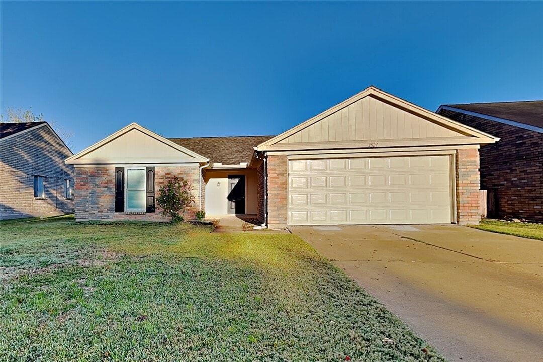 2527 Anthony-Hay Ln in Katy, TX - Building Photo