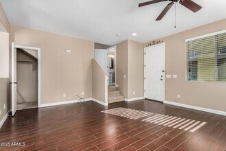 1705 E Joseph Way in Gilbert, AZ - Foto de edificio - Building Photo