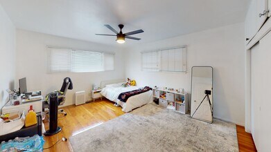 4955 63rd St in San Diego, CA - Building Photo - Building Photo