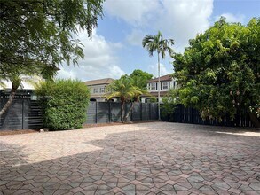 9140 SW 153rd Ave in Miami, FL - Building Photo - Building Photo