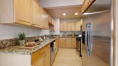 503 Avenue G in Redondo Beach, CA - Foto de edificio - Building Photo