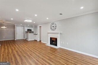 23214 Plantation Dr NE in Atlanta, GA - Building Photo - Building Photo