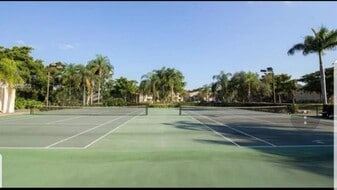 721 Lyons Rd in Coconut Creek, FL - Building Photo