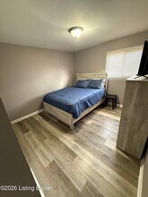 4535 Stonestreet Rd in Louisville, KY - Building Photo - Building Photo