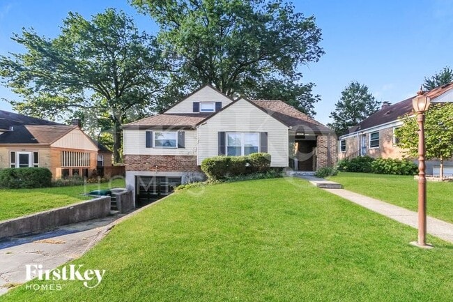 property at 3233 Hanna Ave