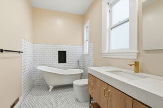 38-42-42 Broderick St in San Francisco, CA - Foto de edificio - Building Photo